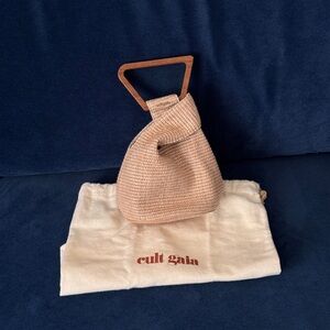 Cult Gaia Mini Astraea Raffia Tote Bag
Purse with Wooden Handle
